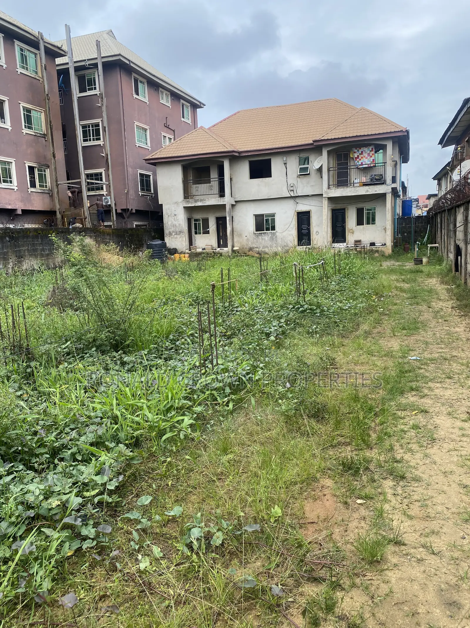 4bdrm Block of Flats in Ago Palace for sale in Ago Palace