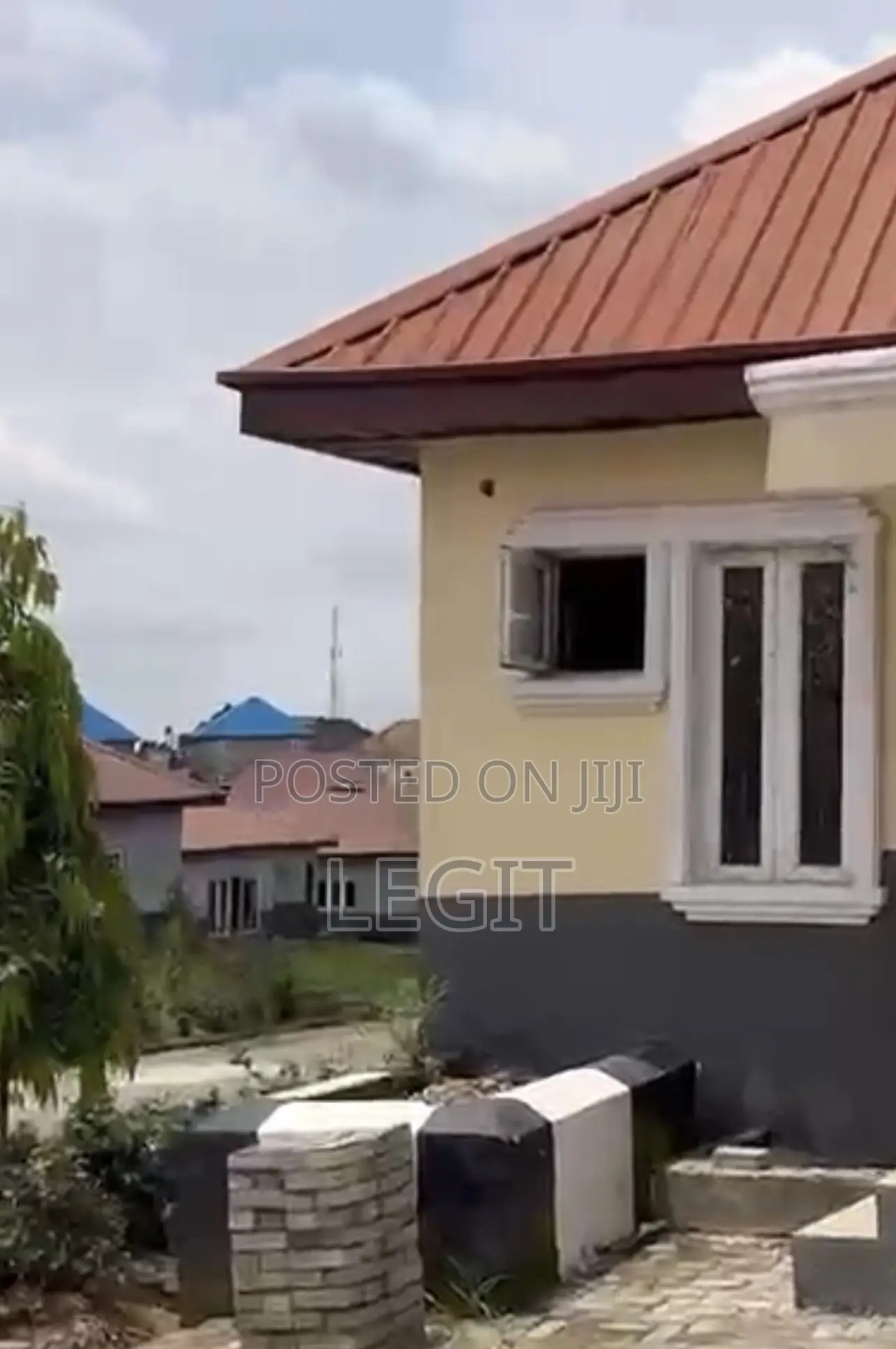 2bdrm Bungalow in Lugbe District for sale in Lugbe District