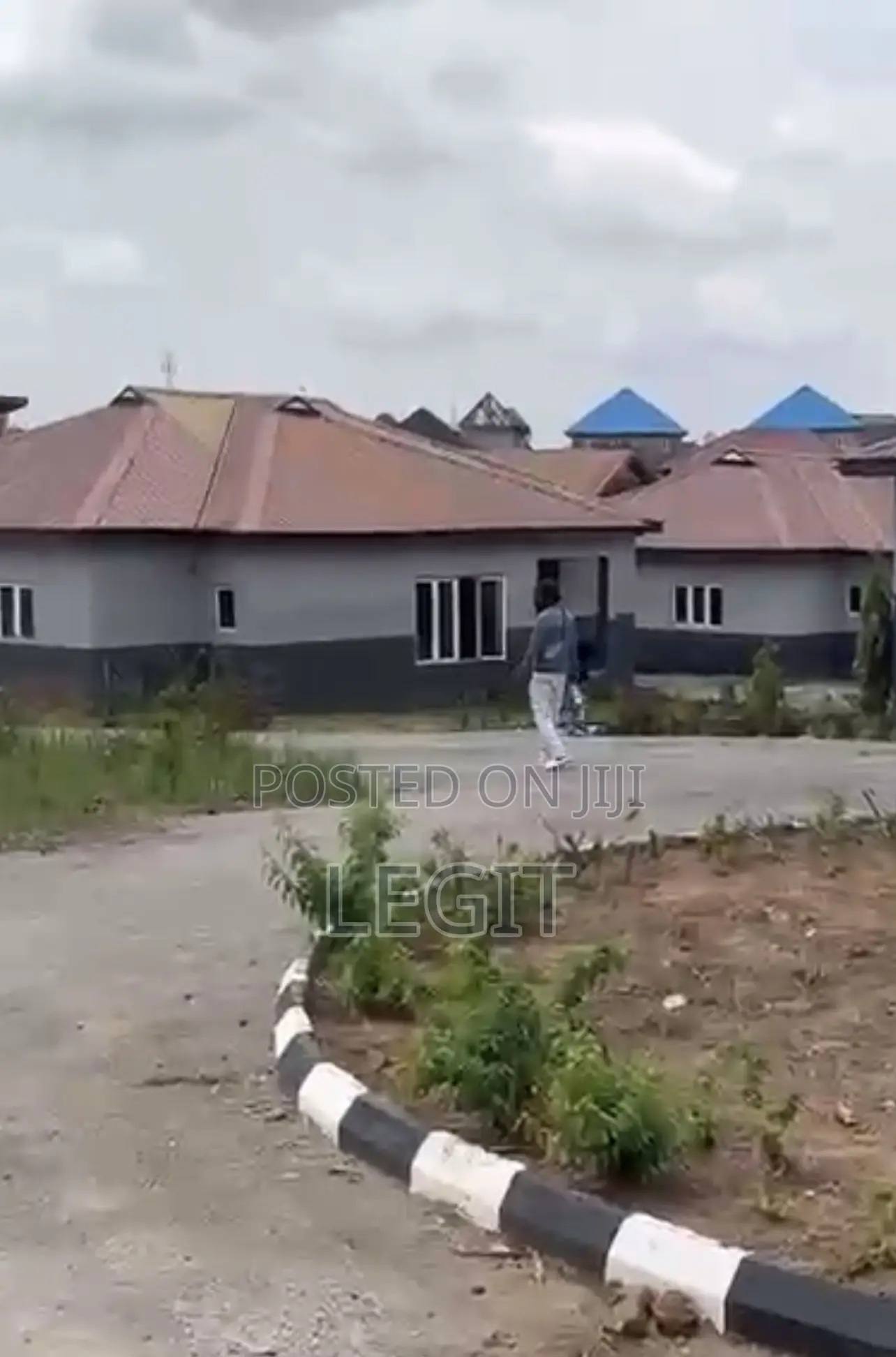 2bdrm Bungalow in Lugbe District for sale in Lugbe District