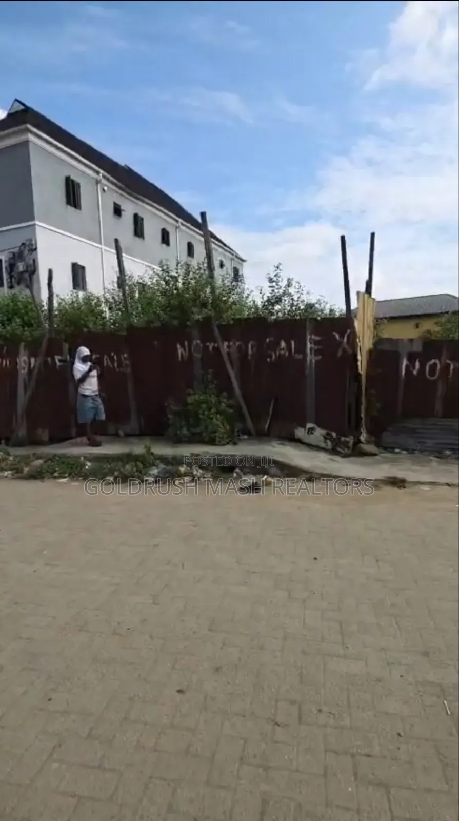 A Plot of Land for Sale in Ketu-Alapere