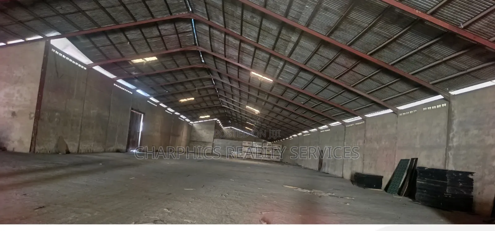 8,000sqft Warehouse Space Along Apapa-Oshodi Expressway in Oshodi Expressway