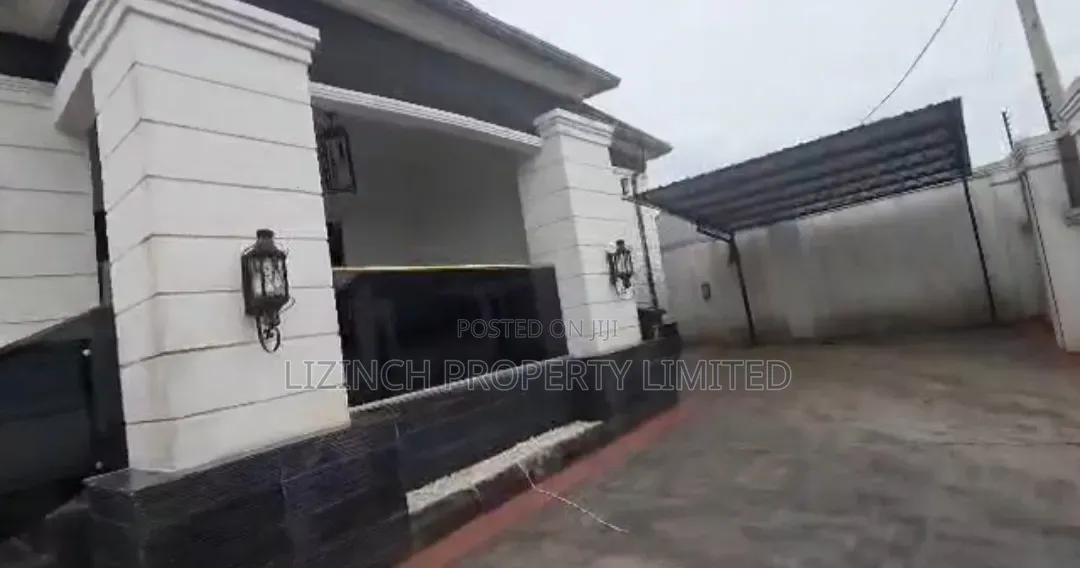 3bdrm Bungalow in Benin City for sale in Benin City