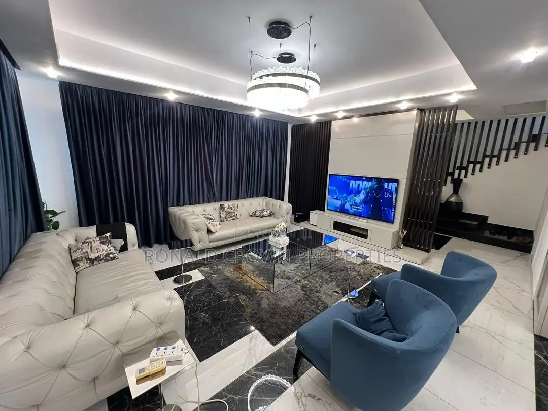 Furnished 5bdrm House in Osapa london for sale in Osapa london