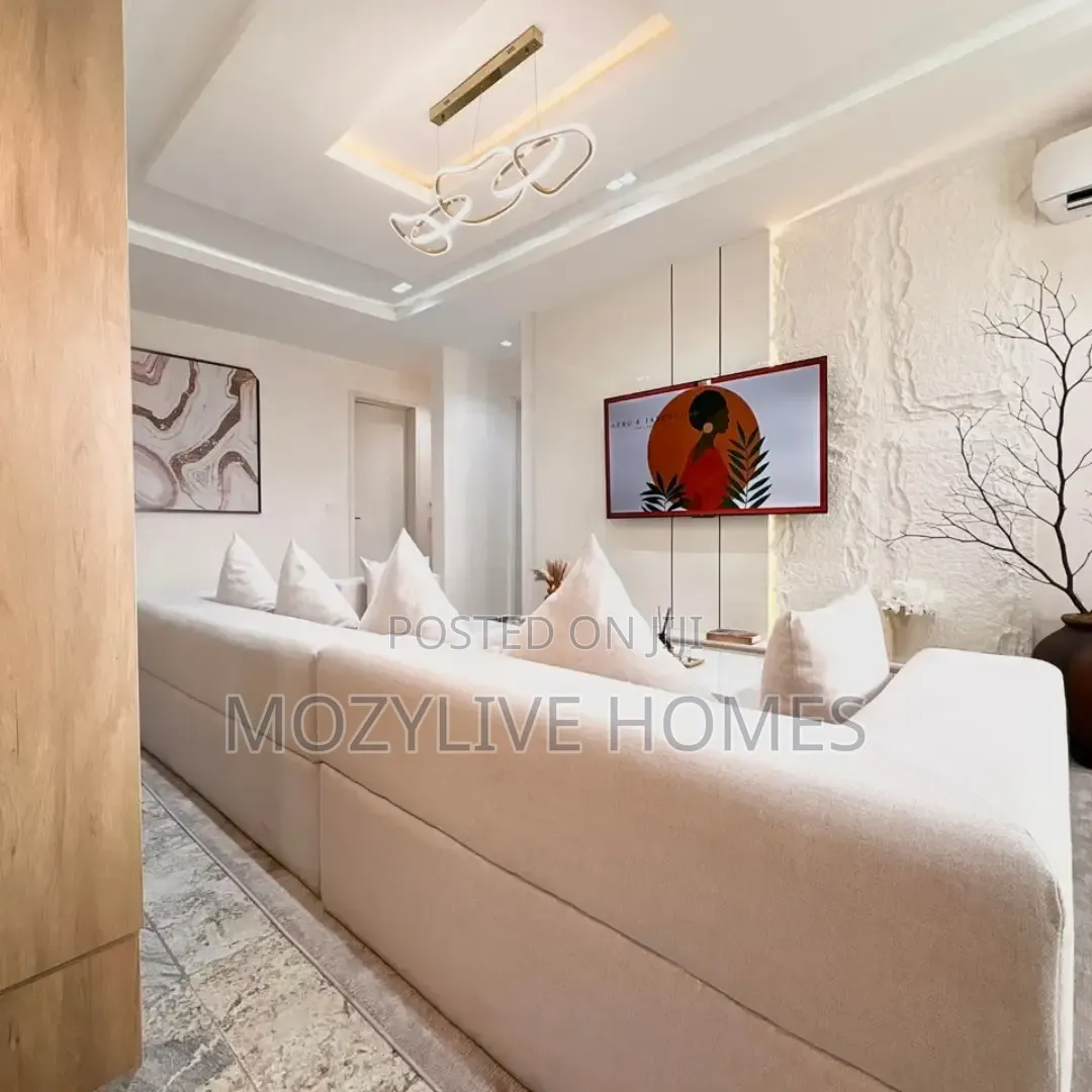 2bedroom Apartment in Adeola Odeku