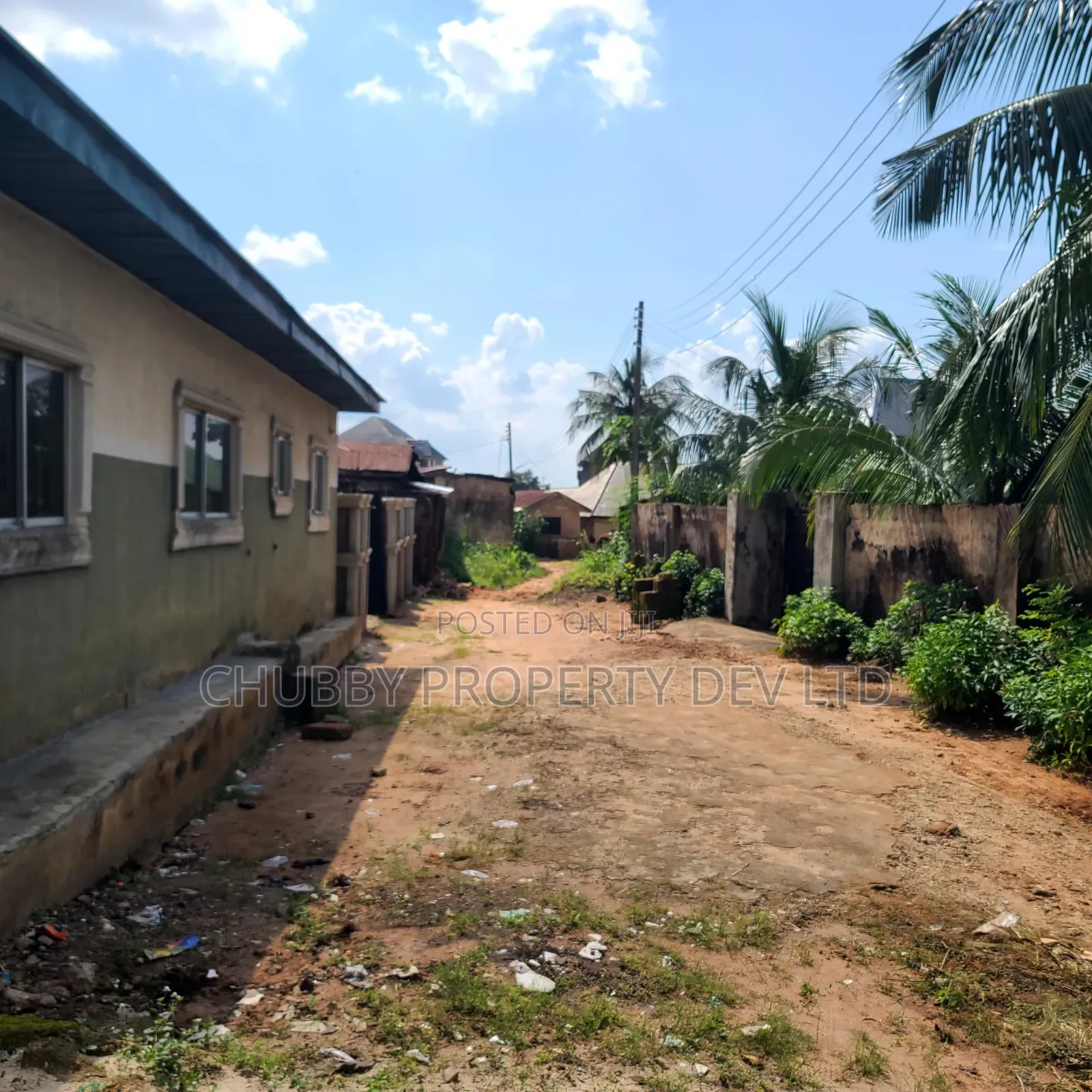 4bdrm Block of Flats in Chubby Property, Umuahia for sale in Umuahia