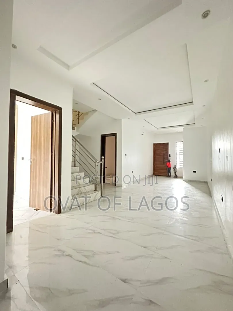 4bdrm Duplex in Abraham Adesanya Estate for sale in Abraham Adesanya Estate