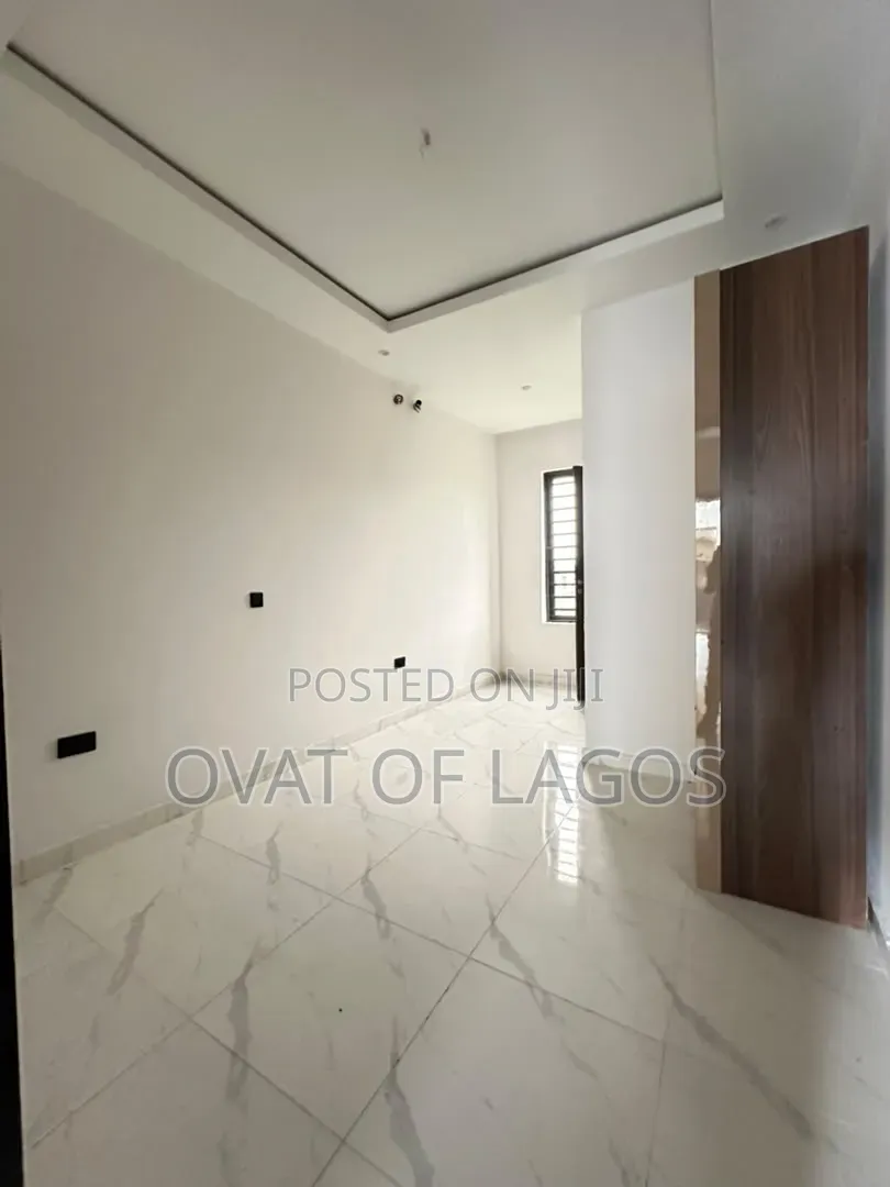 4bdrm Duplex in Abraham Adesanya Estate for sale in Abraham Adesanya Estate