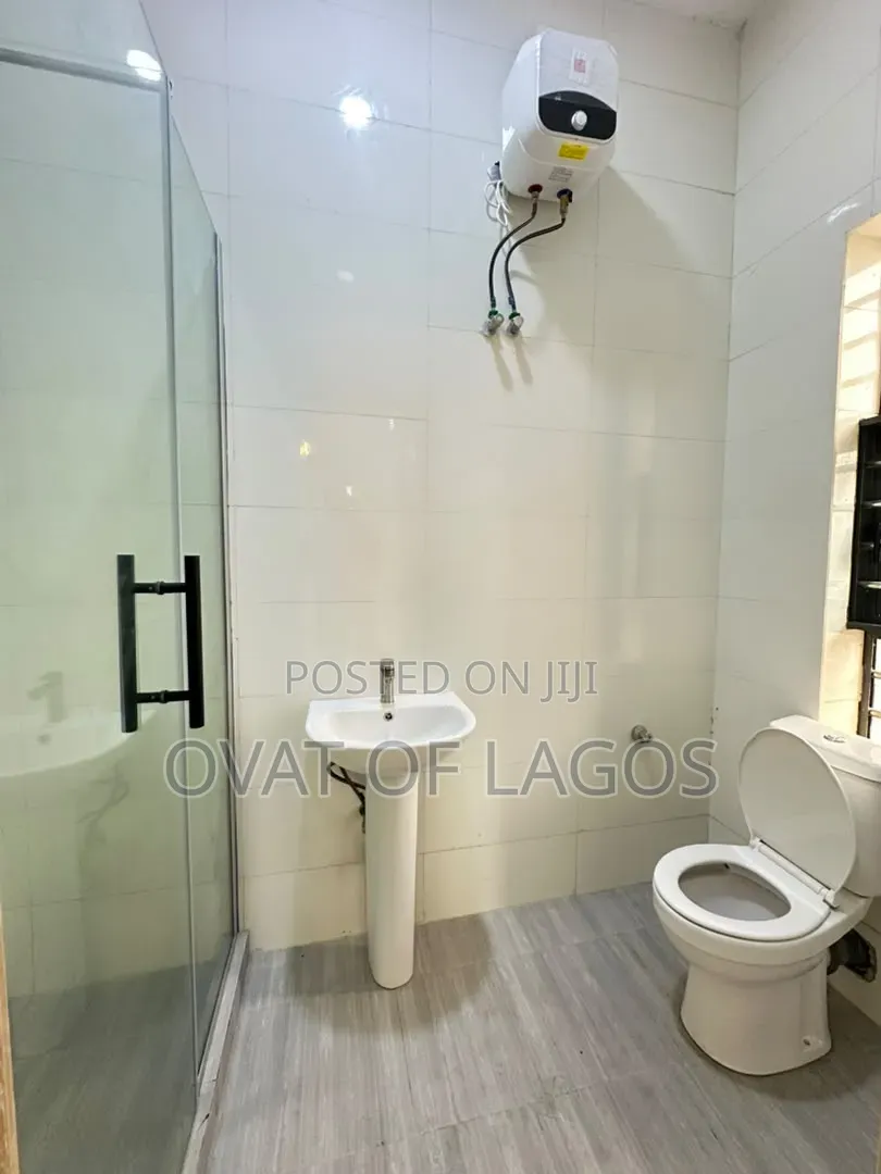 2bdrm Apartment in Abraham Adesanya Estate for sale in Abraham Adesanya Estate