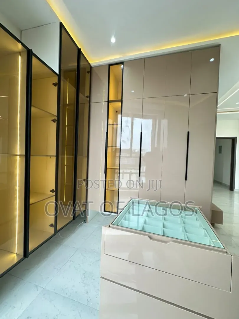 5bdrm Duplex in Lekki Expressway for sale in Lekki Expressway