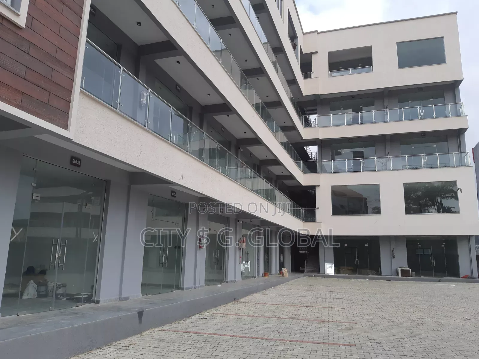 Shop Space in Bannerx Wuse 2 in Wuse 2
