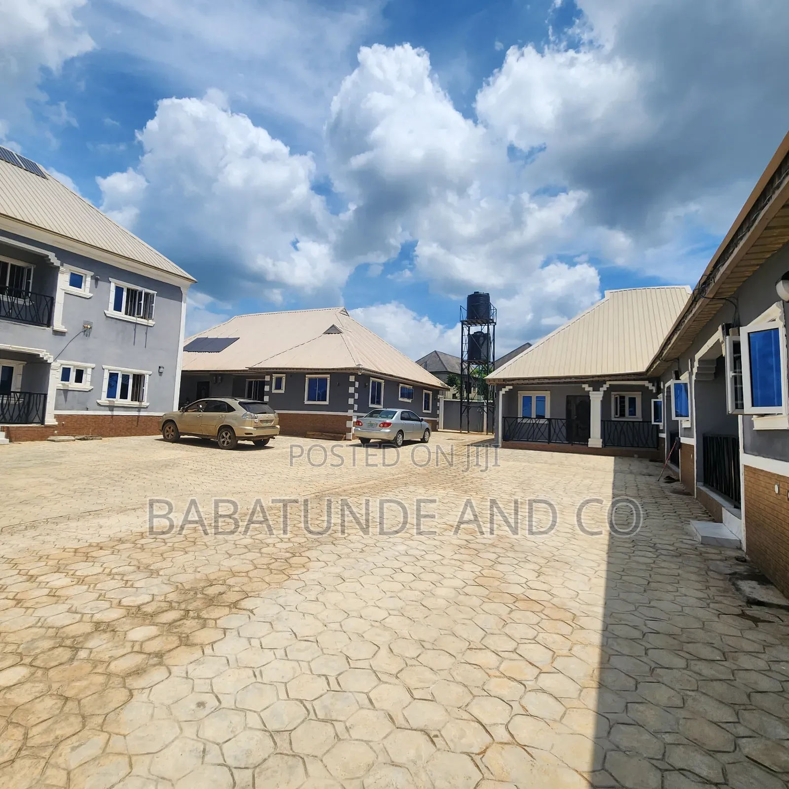 3bdrm Block of Flats in Harmony Quaters, Akobo for sale in Akobo