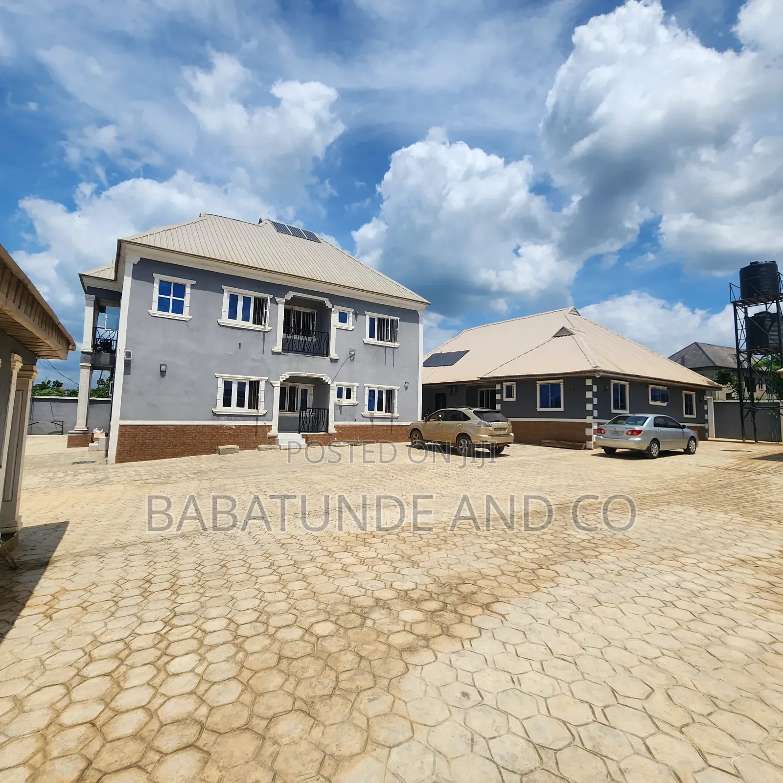 3bdrm Block of Flats in Harmony Quaters, Akobo for sale in Akobo
