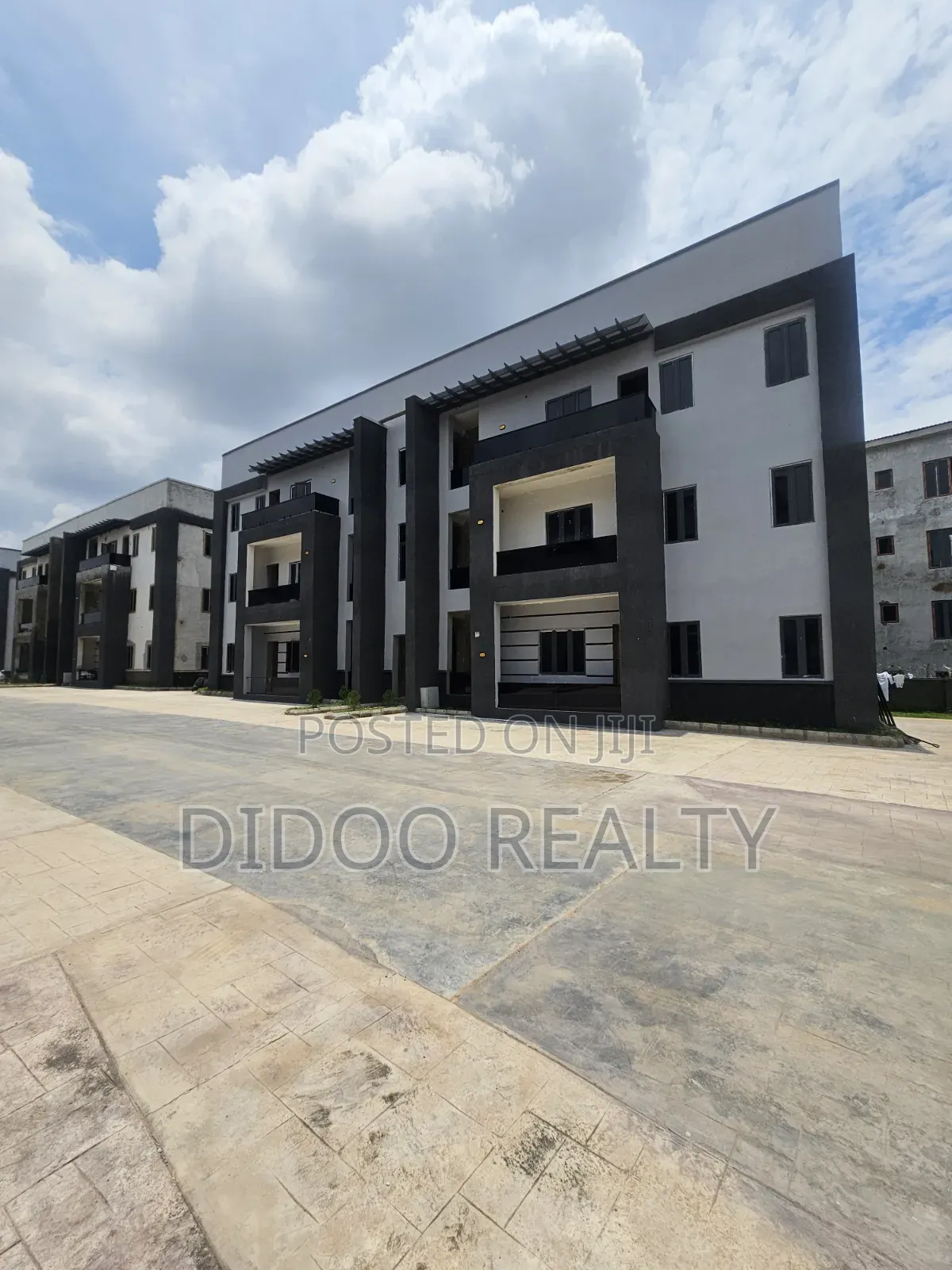 3bdrm Apartment in Wuye for sale in Wuye