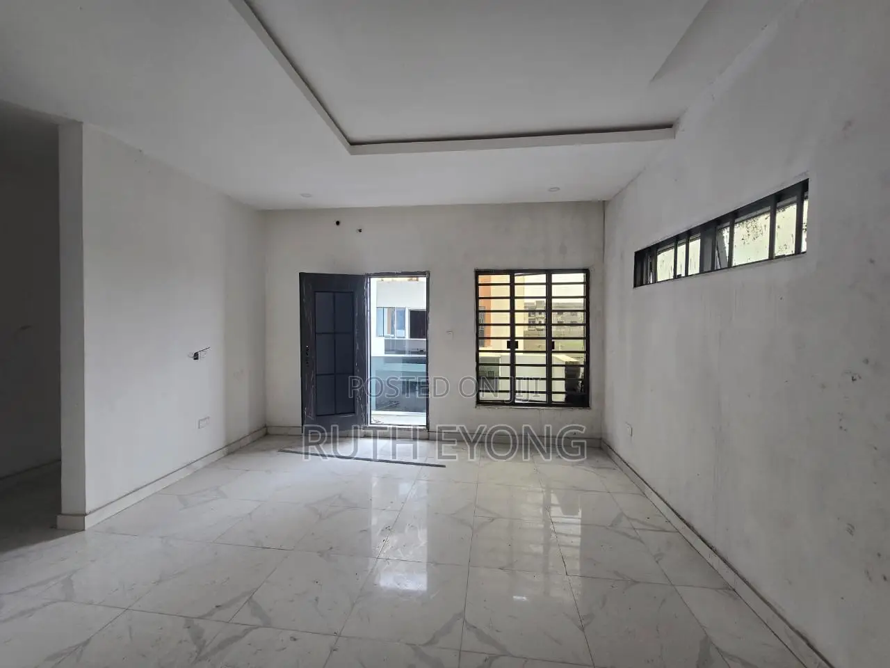 4bdrm Townhouse / Terrace in Lekki Scheme 2, Abraham Adesanya Estate in Abraham Adesanya Estate