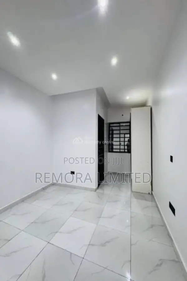 2bdrm Block of Flats in Alausa for sale in Alausa