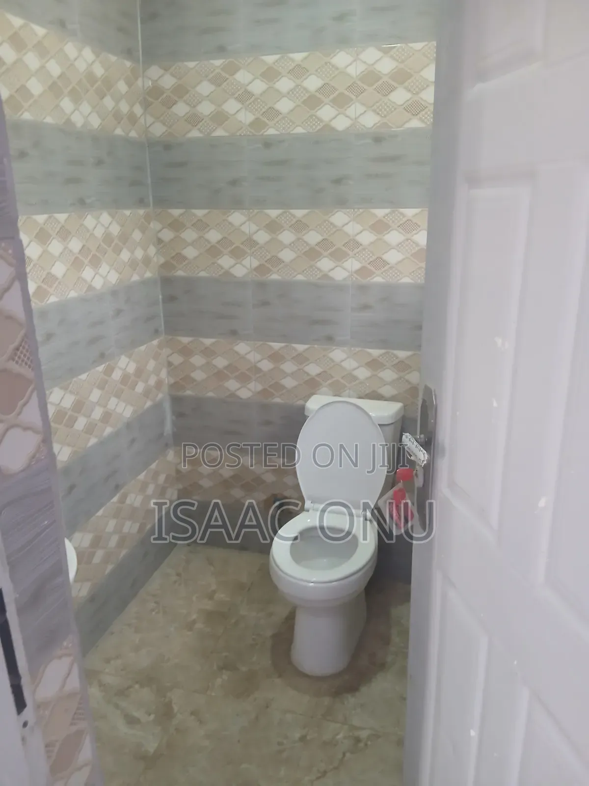 1bdrm Bungalow in Apo Resettlement for rent in Apo Resettlement