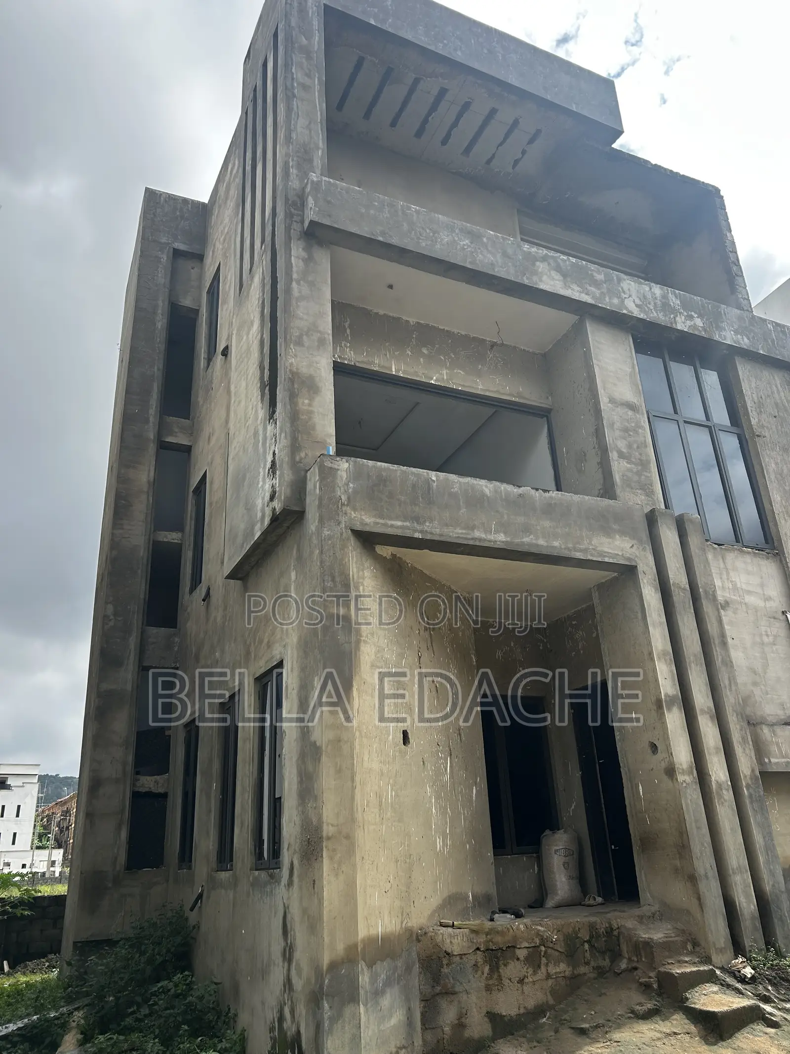 4bdrm Duplex in Katampe (Main) for sale in Katampe (Main)