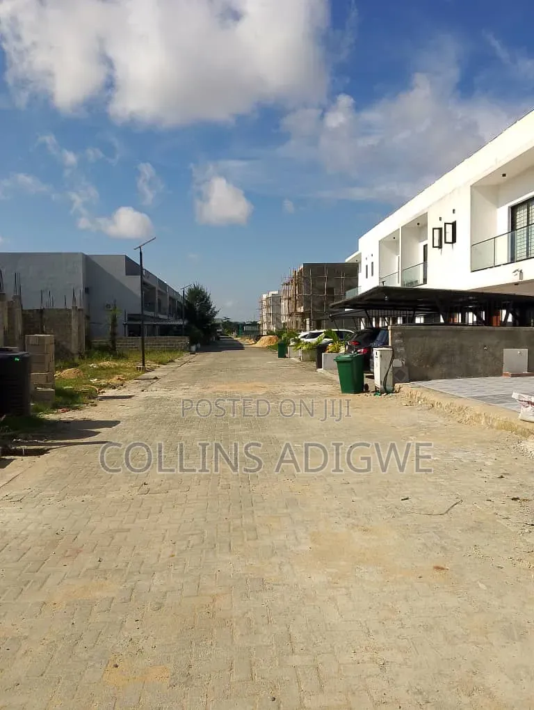 4bdrm Duplex in Off Abraham Adesanya for sale in Abraham Adesanya Estate