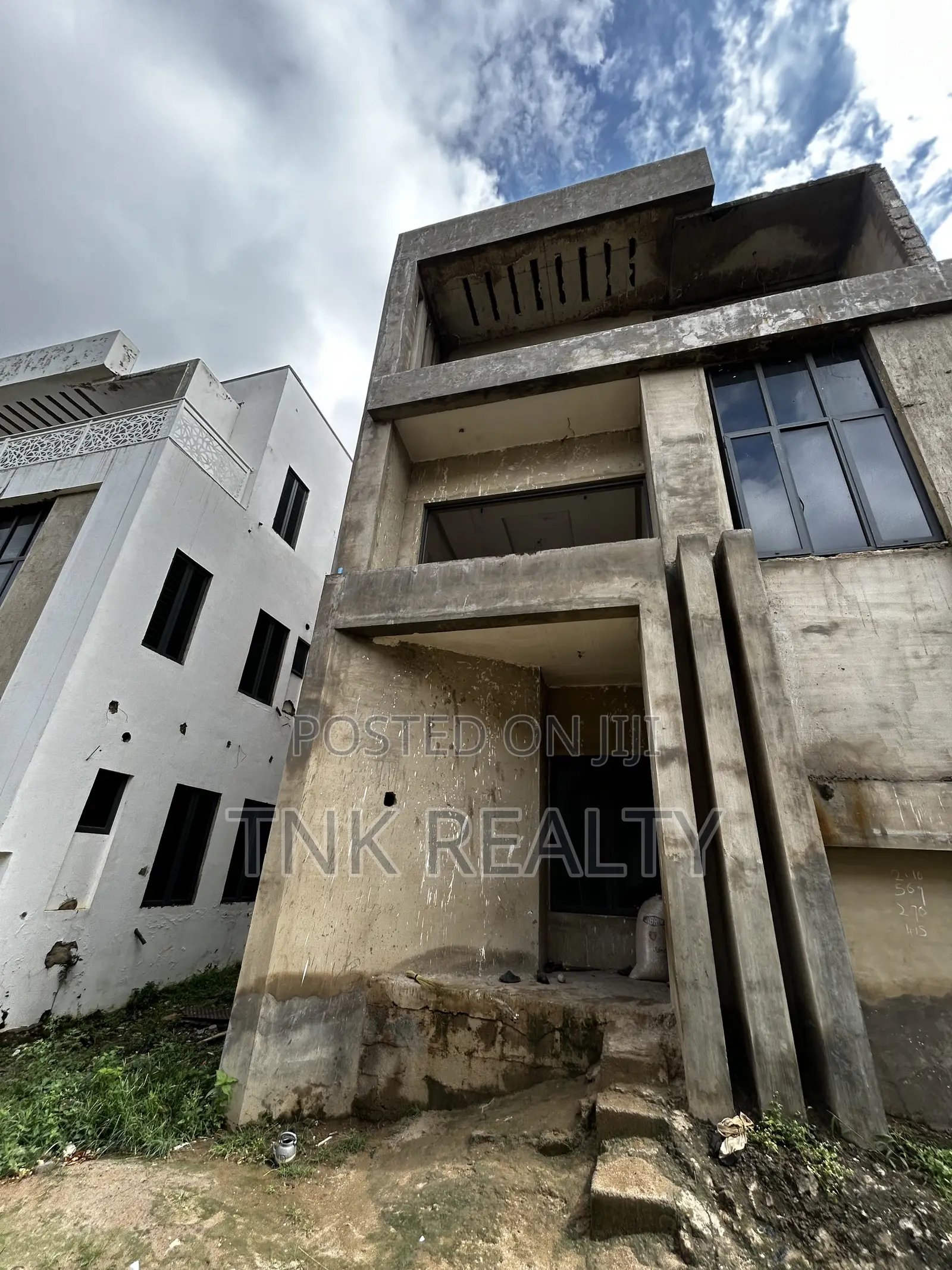 4bdrm Duplex in Katampe (Main) for sale in Katampe (Main)