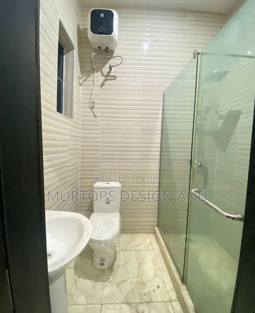 Studio Apartment in Royal Pine, Lekki Phase 2 for rent in Lekki Phase 2