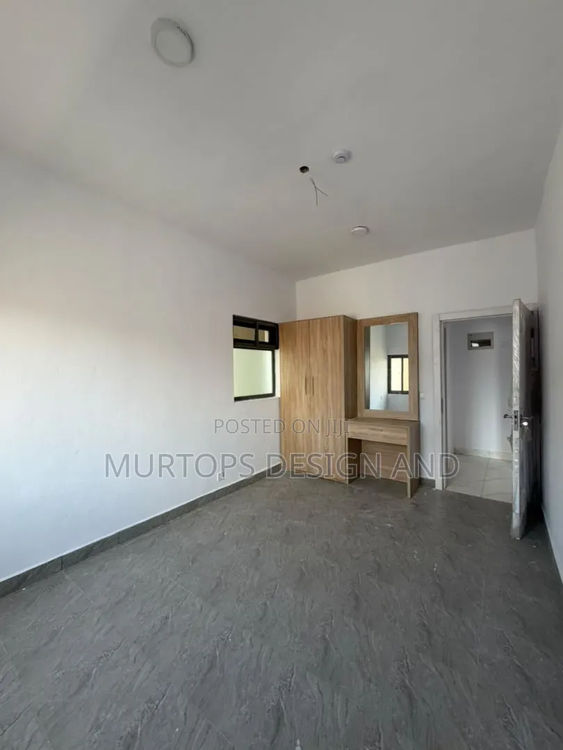 Mini Flat in Ikota for rent in Ikota