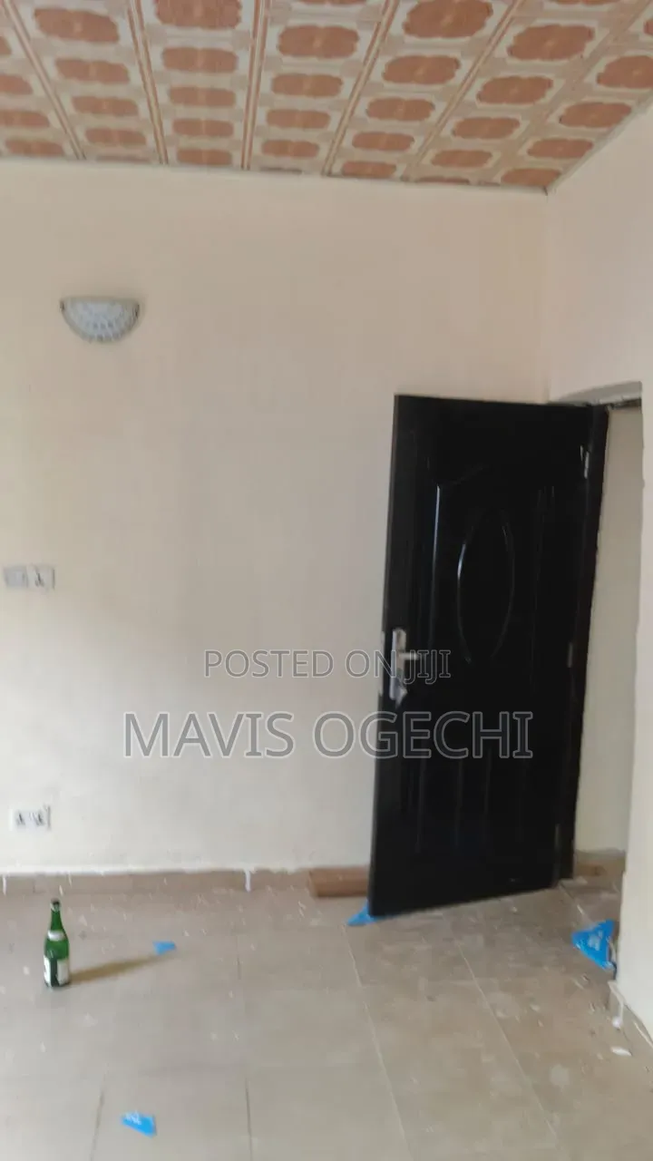 2bdrm Block of Flats in Lape Estate Road, Karu for rent in Karu