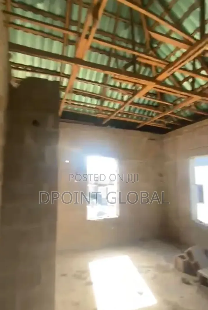 4bdrm Duplex in In Estate, Ayobo for sale in Ayobo