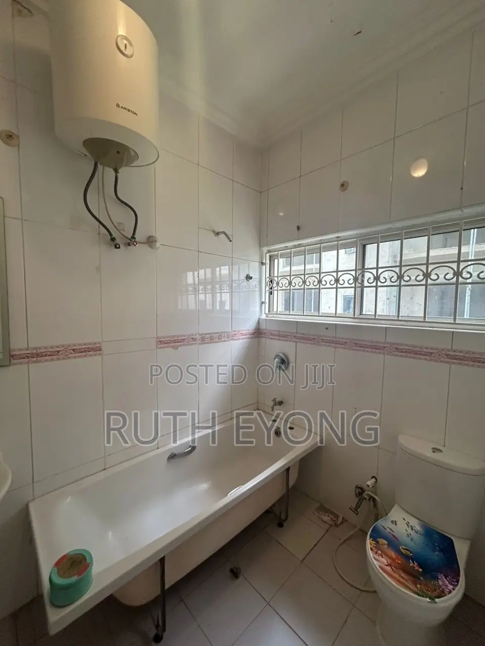3bdrm Apartment in Parkview Estate  for sale in Parkview Estate