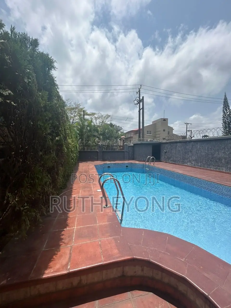 3bdrm Apartment in Parkview Estate  for sale in Parkview Estate