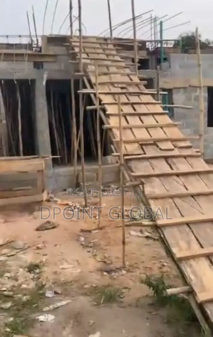 14bdrm Block of Flats in In Estate, Ayobo for sale in Ayobo