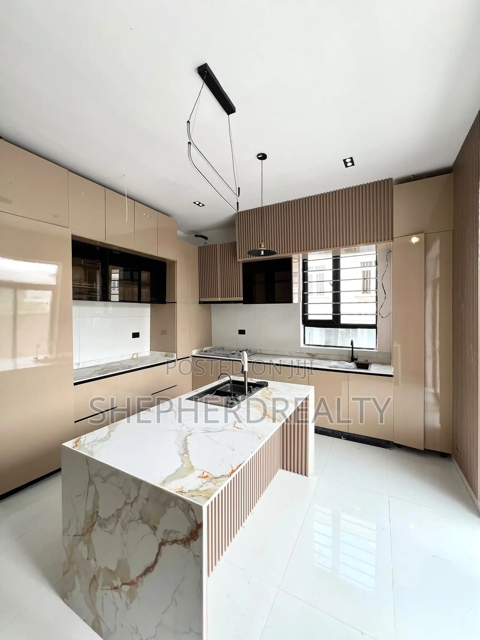 4bdrm Duplex in Ado / Ajah for sale in Ado / Ajah
