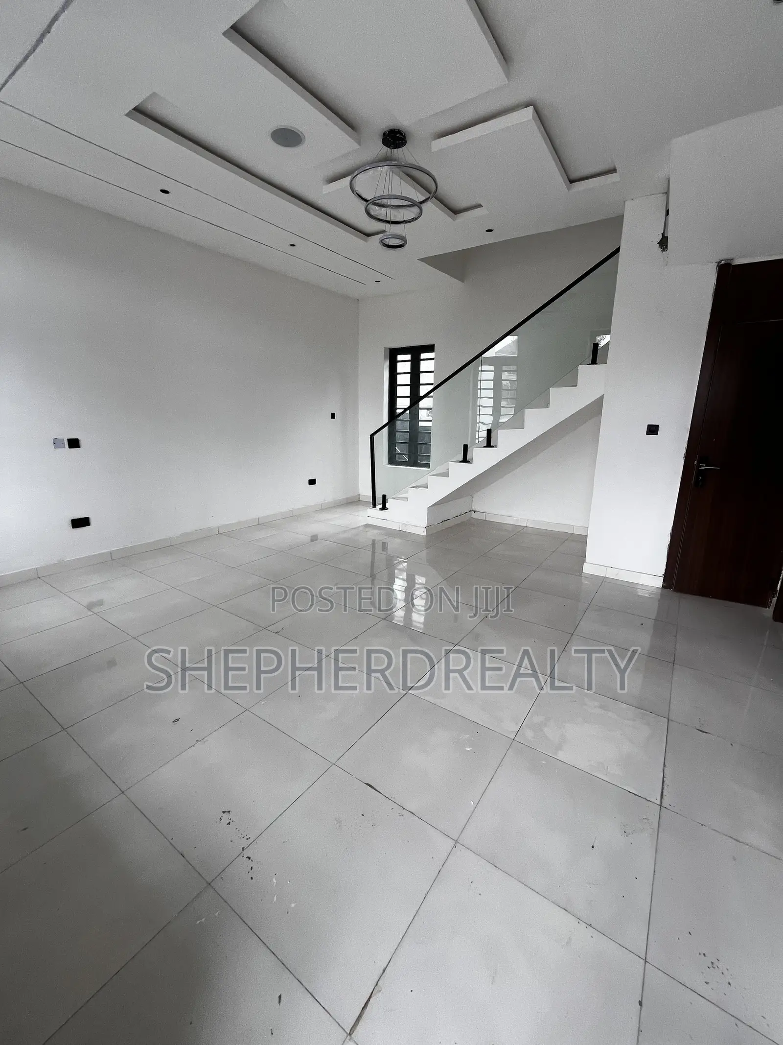 3bdrm Duplex in Sangotedo for sale in Sangotedo