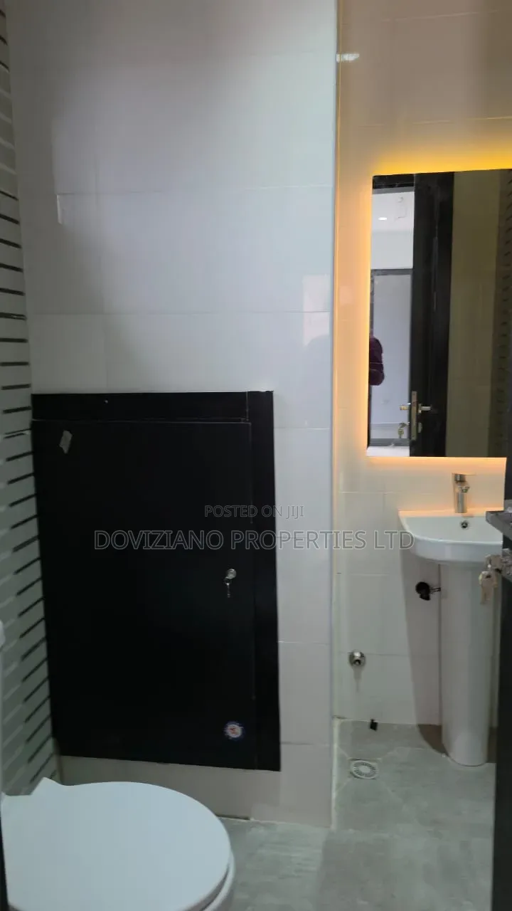 4bdrm Duplex in Adeniyi Jones for sale in Adeniyi Jones