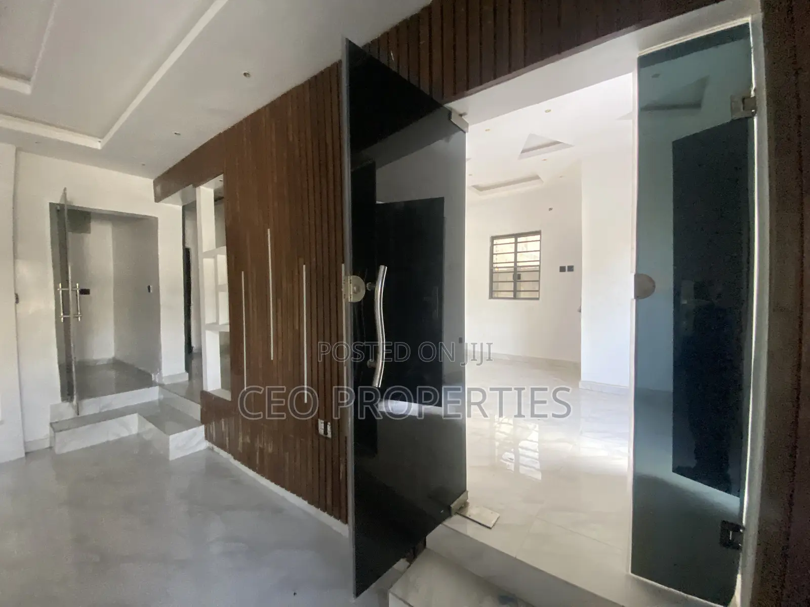 4bdrm Duplex in Awoyaya/Oribawa for sale in Awoyaya