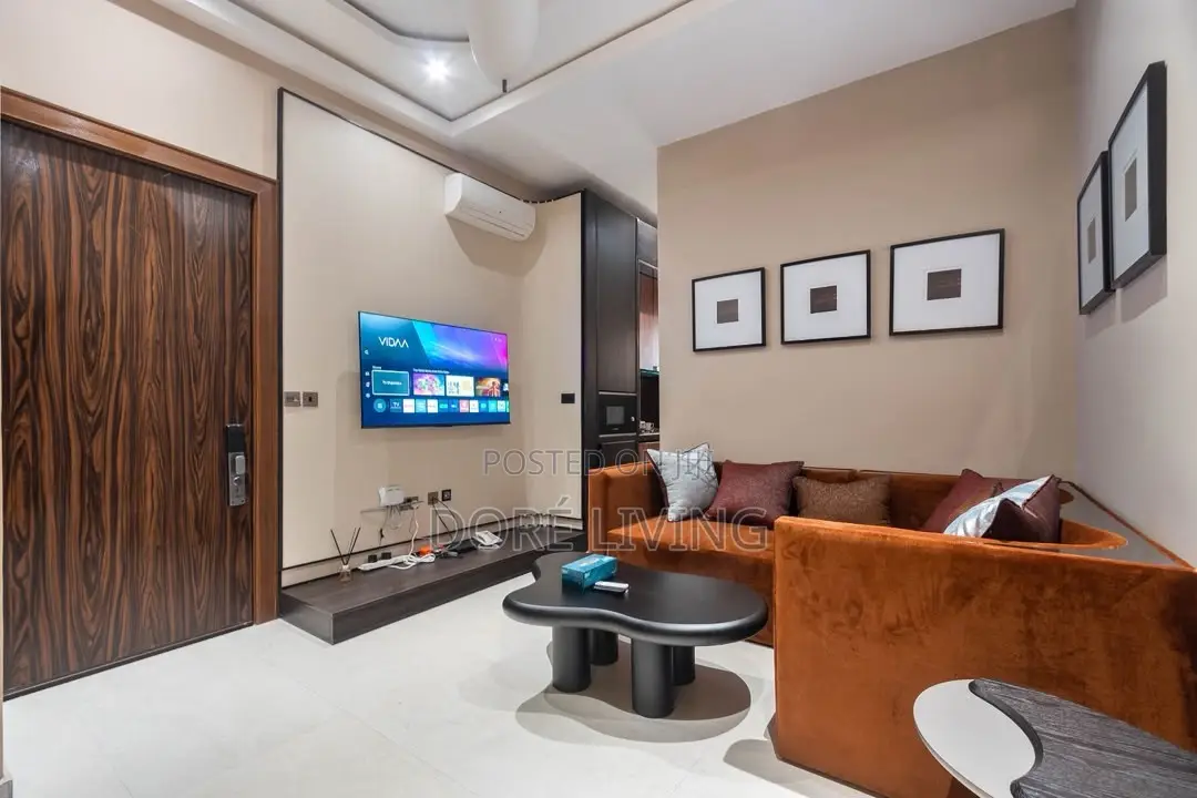 HOT LISTING! Posh 1 Bed With Cinema | Oniru, Lekki in Lekki Phase 1