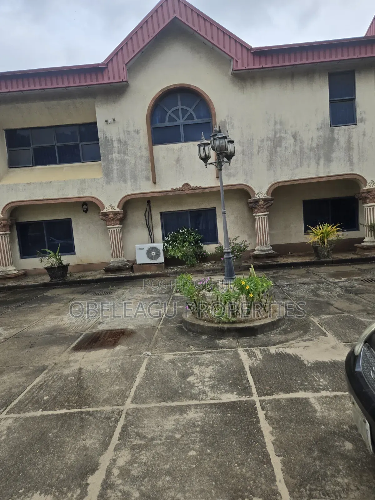 15bdrm Mansion in U Close, Festac for sale in Festac