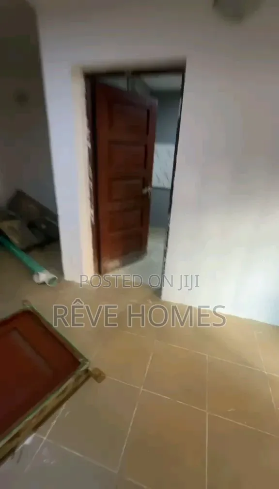 3bdrm Block of Flats in Bariga / Shomolu for rent in Bariga / Shomolu
