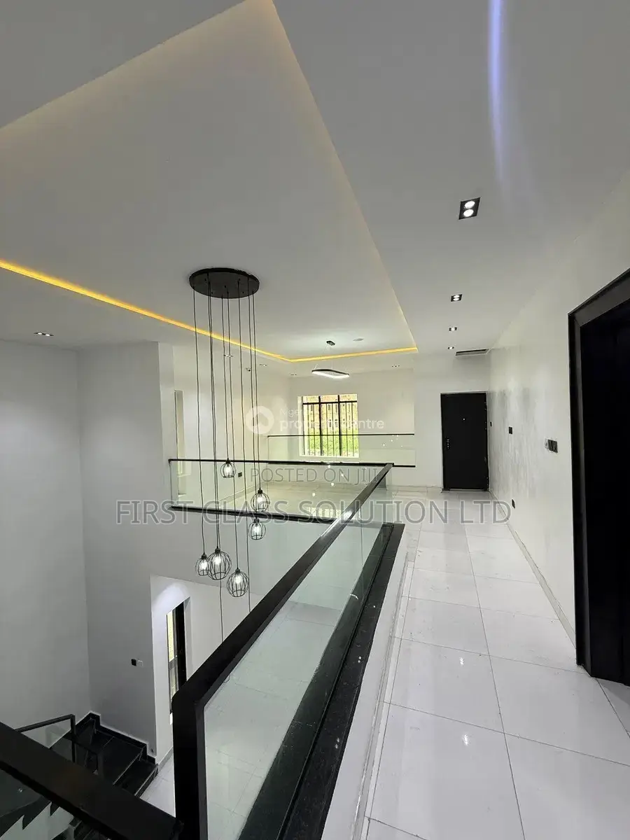 Furnished 4bdrm Duplex in Enugu State for sale in Enugu State