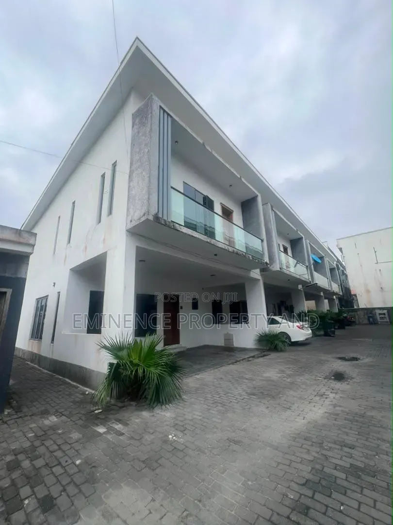 4bdrm Duplex in Lekki Expressway for rent in Lekki Expressway