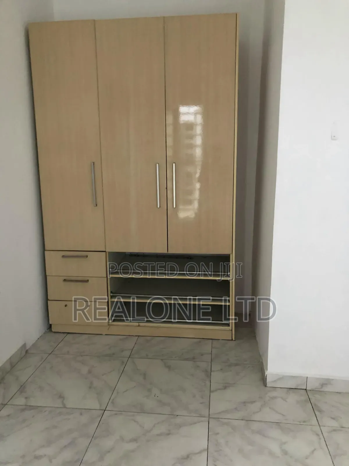 1bdrm Shared Apartment in Ikota for rent in Ikota