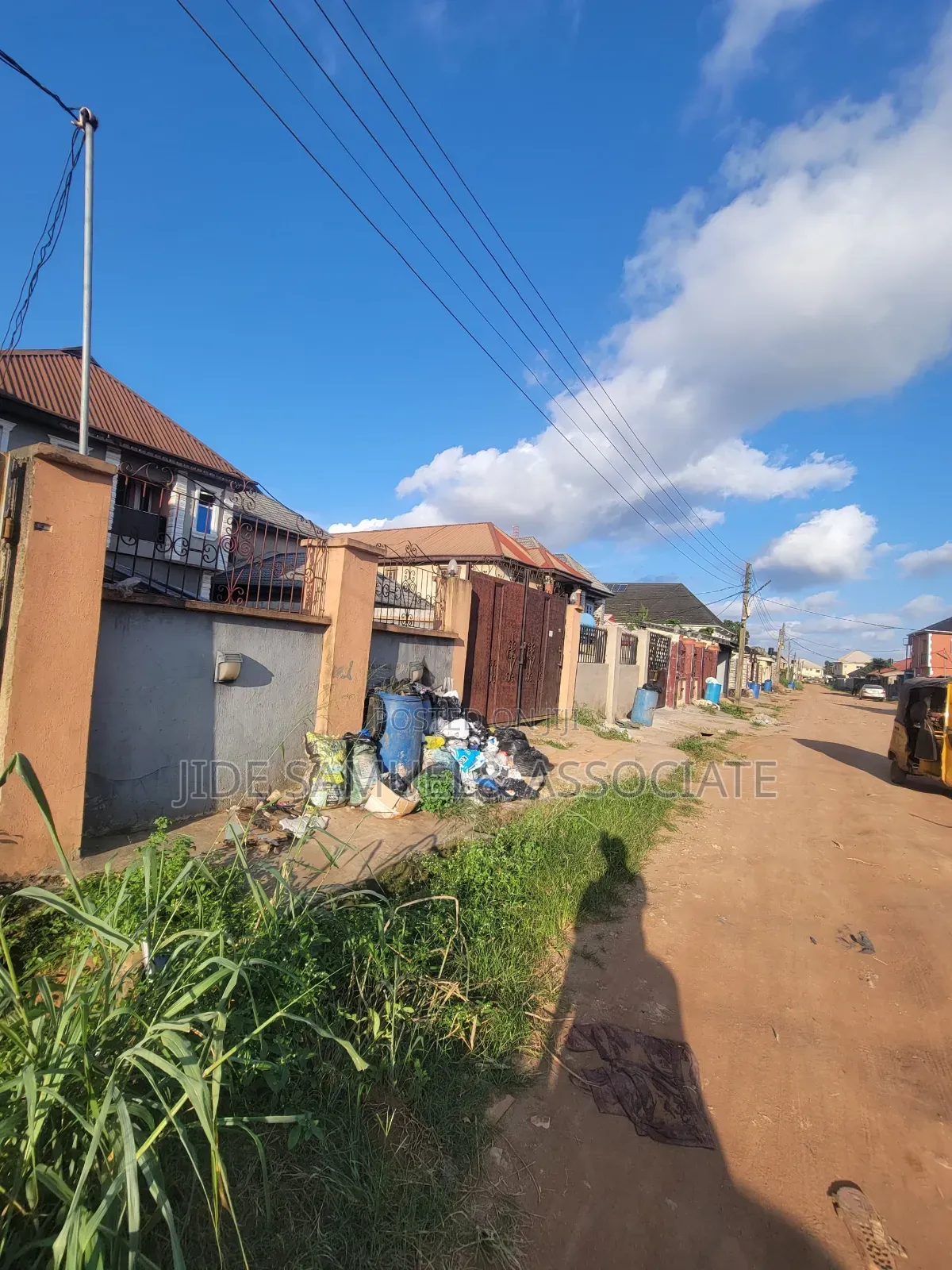 3bdrm Block of Flats in Ayobo for sale in Ayobo