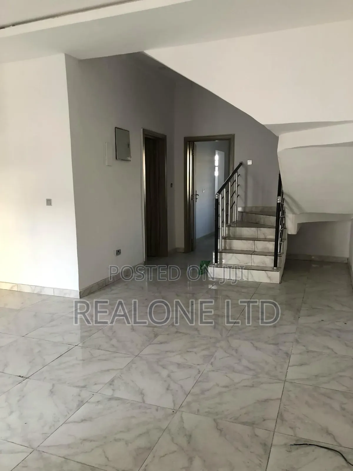 Studio Apartment in Ikota for rent in Ikota