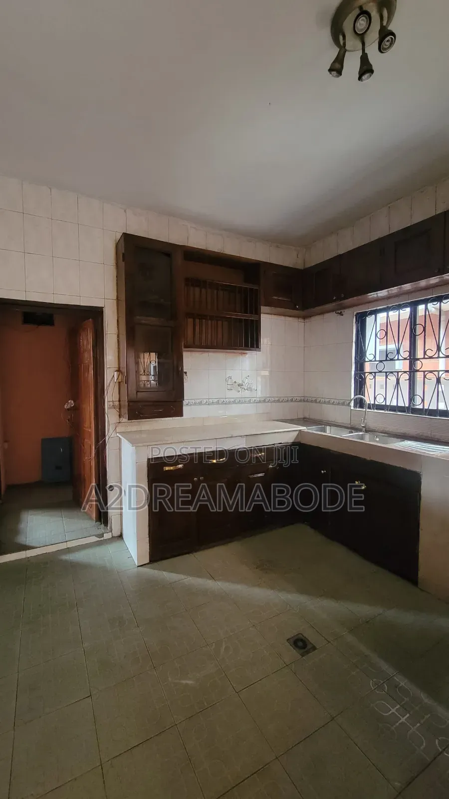 4bdrm Duplex in Omole for rent in Omole Phase 2