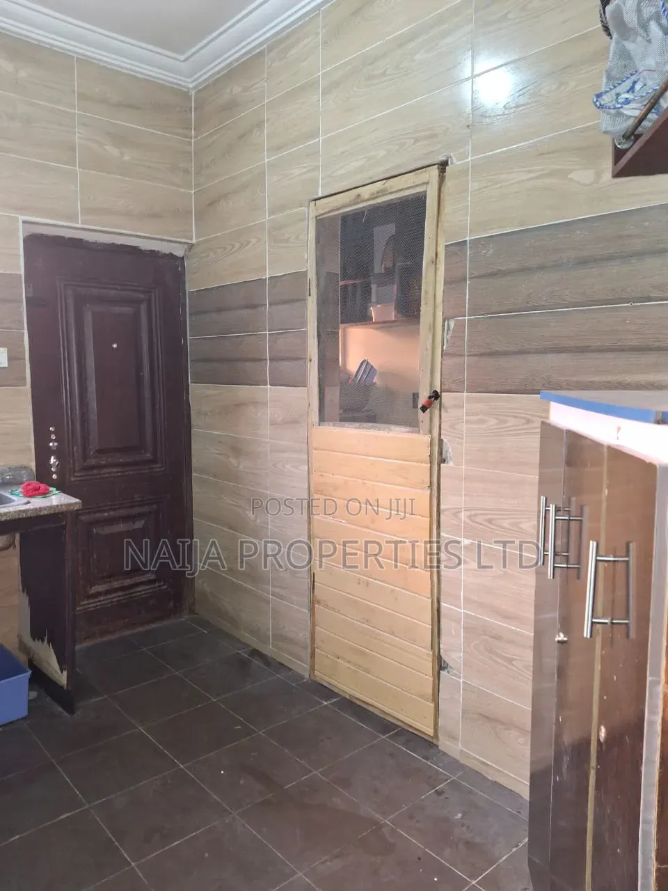 3bdrm Bungalow in Pan Villa Estate, Abijo for sale in Abijo