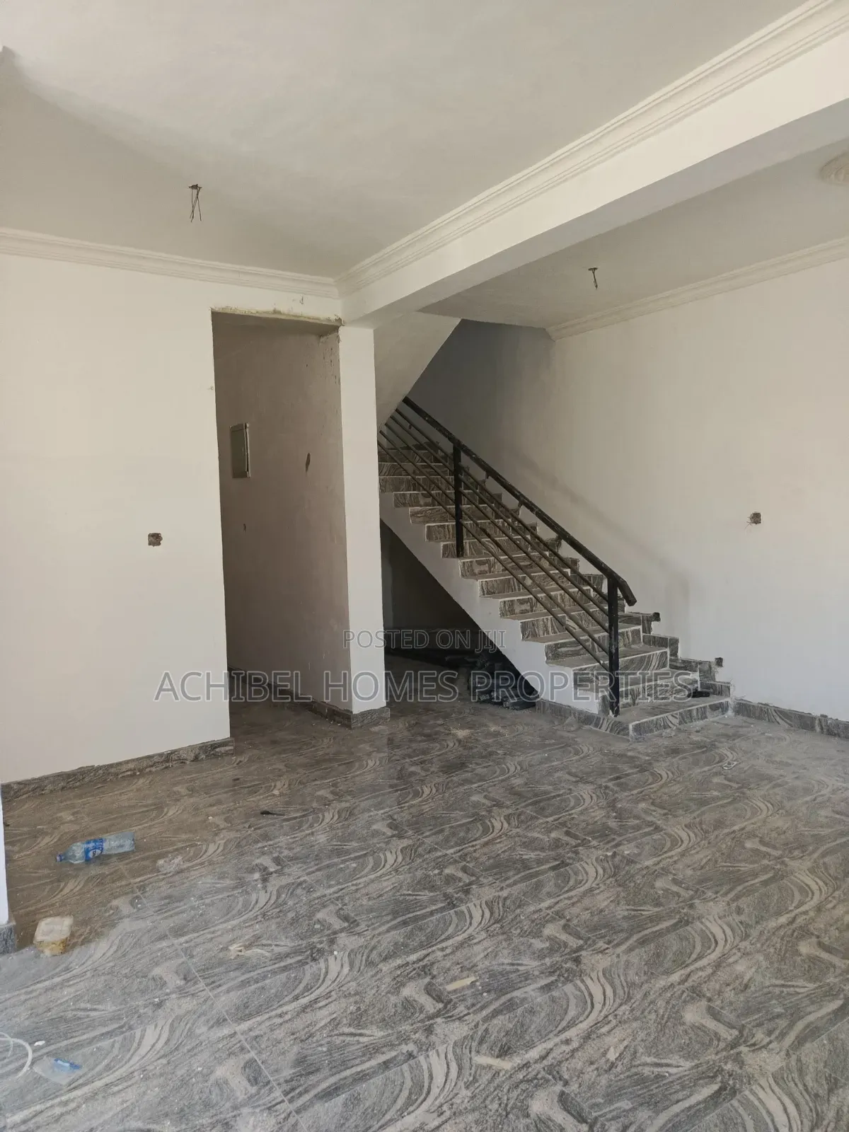 3bdrm Duplex in Near Abraham, Lekki Phase 2 for rent in Lekki Phase 2