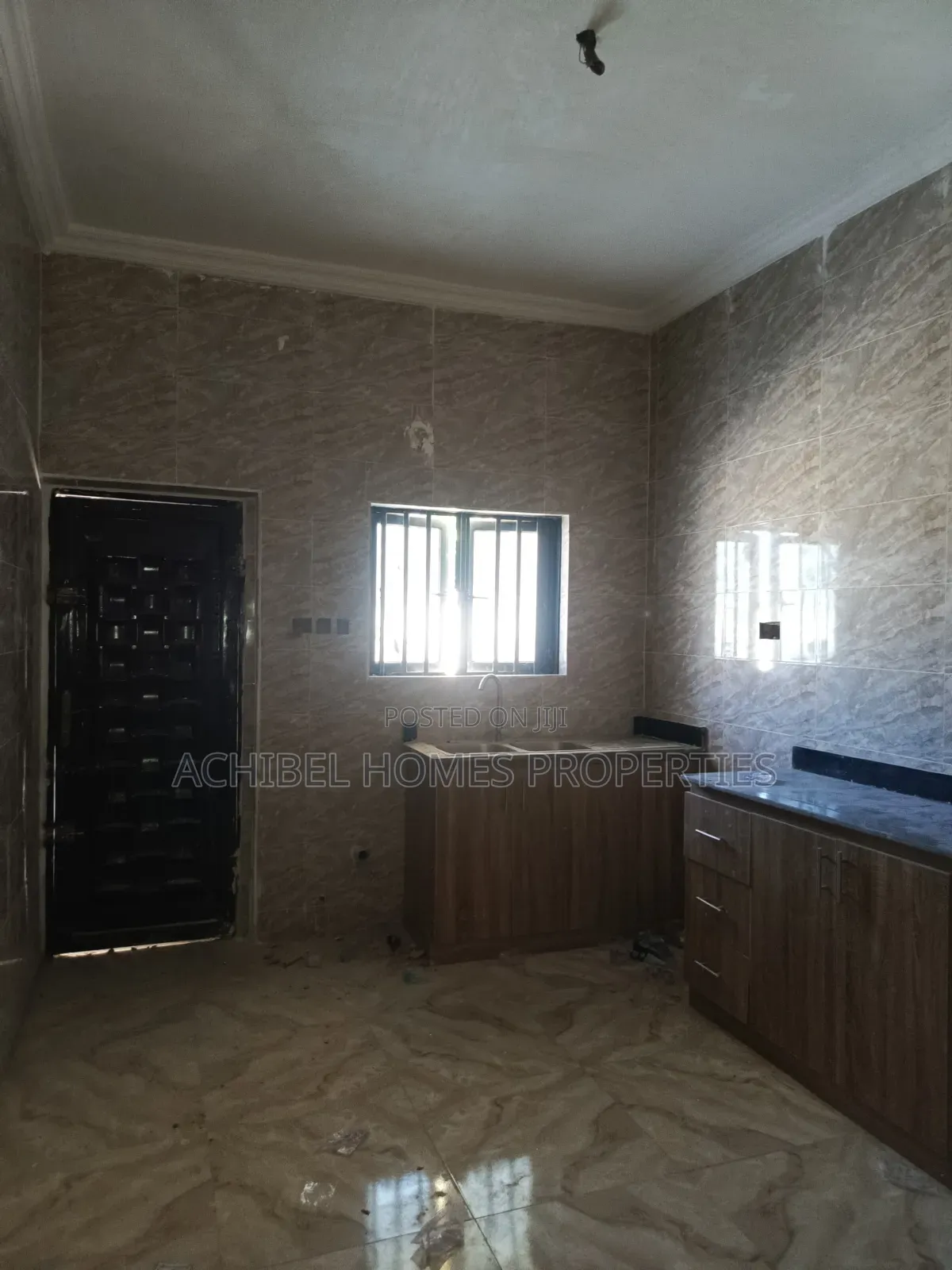 3bdrm Duplex in Near Abraham, Lekki Phase 2 for rent in Lekki Phase 2