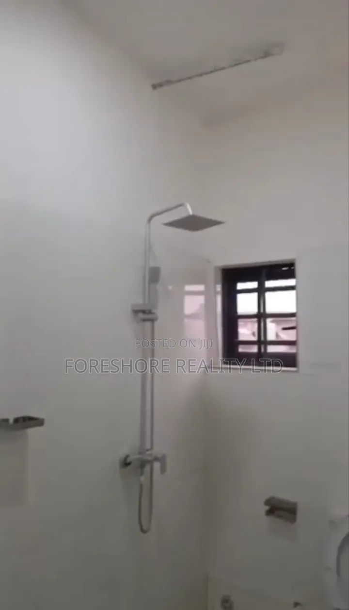 2bdrm Apartment in Miccom, Akowonjo for rent in Akowonjo