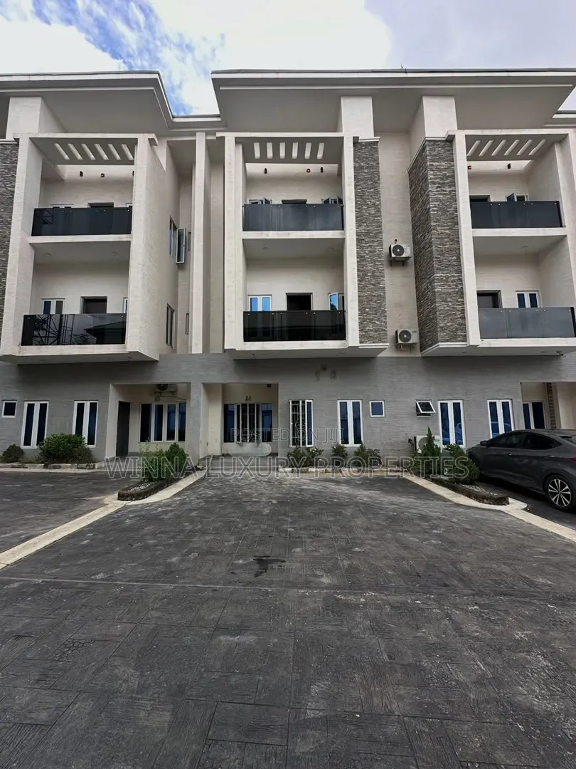 5bdrm Duplex in Utako for sale in Utako