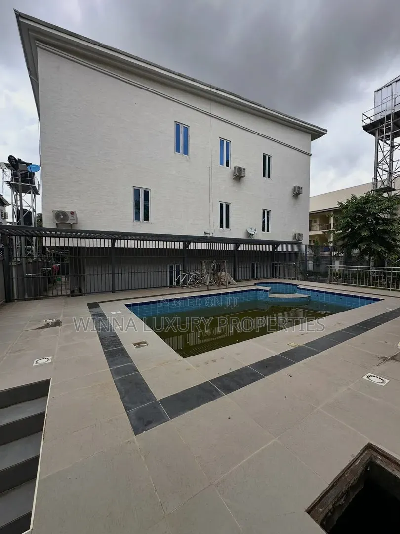 5bdrm Duplex in Utako for sale in Utako