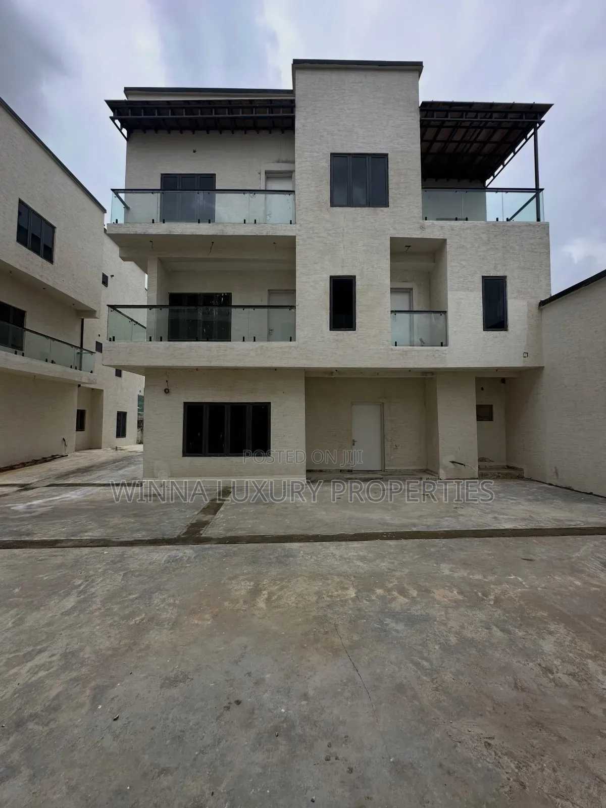 5bdrm Duplex in Katampe Extension for sale in Katampe Extension